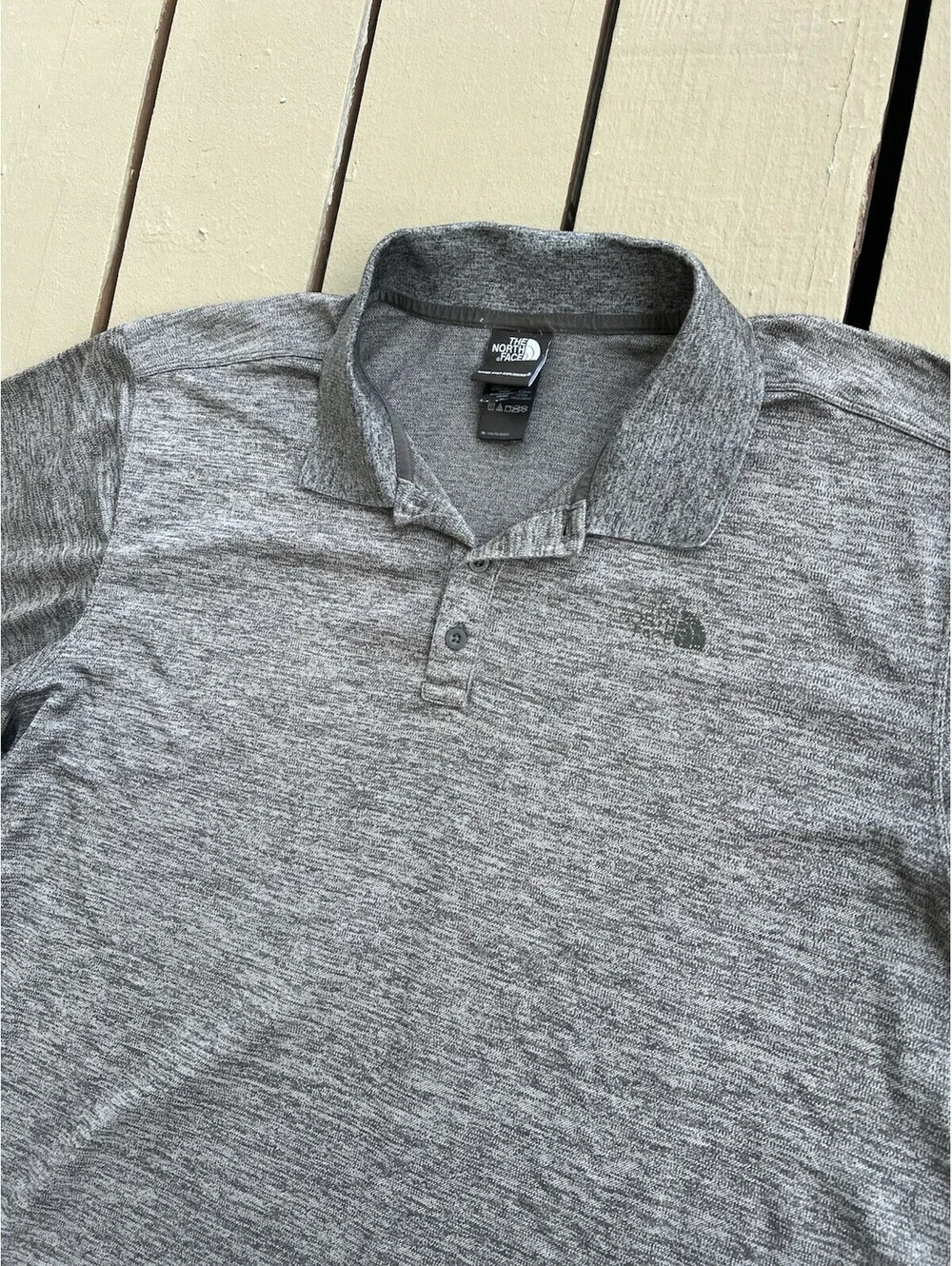The North Face Mens XL Heather Gray Short Sleeve Athletic Polo Shirt
